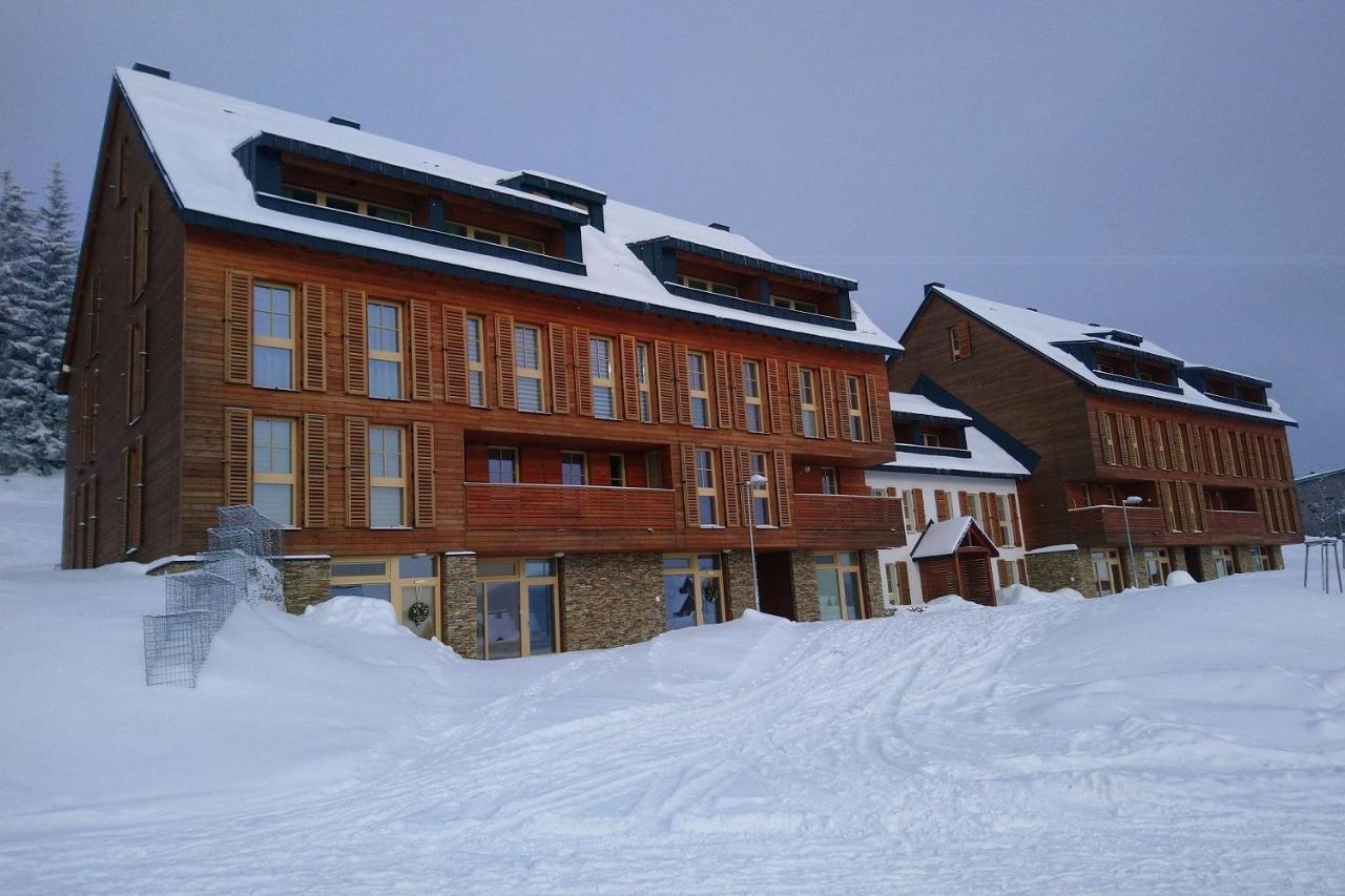 Apartman Horni Misecky - Luxusni Ubytovani Pro Dve Rodiny S Detmi Exterior foto